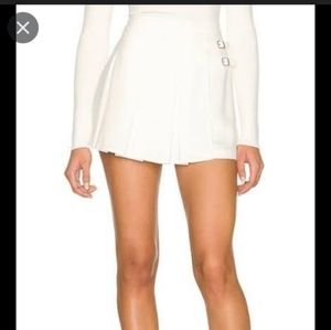 San Francisco short woman skirt